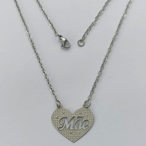 GARGANTILHA EM AÇO INOXIDÁVEL - GARGANTILHA COM PINGENTE CORAÇÃO COM PALAVRA MÃE VAZADA 21X24MM - TAMANHO: 45CM - FECHO LAGOSTA - COMPOSIÇÃO: AÇO INOXIDÁVEL - (AÇO1268)ACGG000200