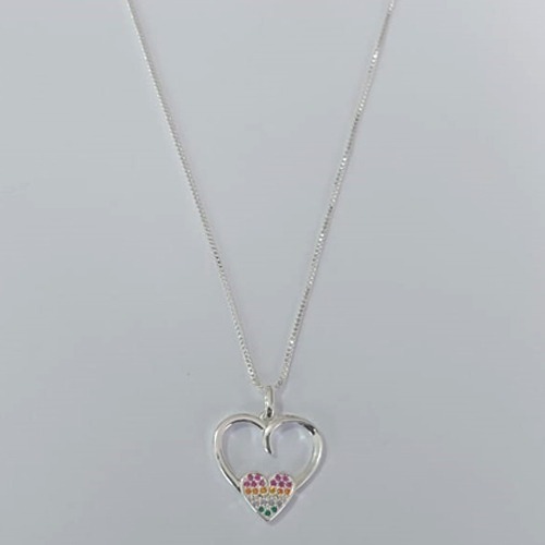 GARGANTILHA FOLHEADA A PRATA COM 50 MILÉSIMOS + VERNIZ DIAMOND CORRENTE VENEZIANA 42CM CORAÇÃO DUPLO COM ZIRCÔNIAS COLORIDAS 18MM PRGG001352