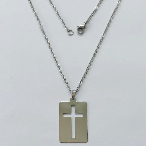 GARGANTILHA EM AÇO INOXIDÁVEL - (BCOL033) CORRENTE ELO PORTUGUÊS 50CM (E1320) COM PINGENTE RETANGULAR CRUCIFIXO VAZADO 20X30MM - FECHO LAGOSTA - (AÇO1367) ACGG000224