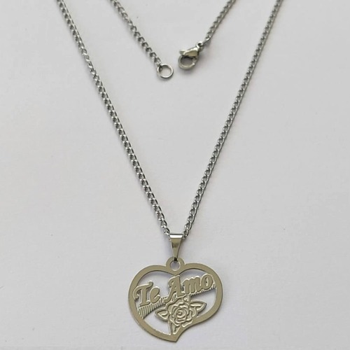 GARGANTILHA EM AÇO INOXIDÁVEL - GARGANTILHA COM PINGENTE CORAÇÃO VAZADO TE AMO 4MM - TAMANHO: 45CM - COMPOSIÇÃO: AÇO INOXIDÁVEL - (AÇO1379)ACGG000235