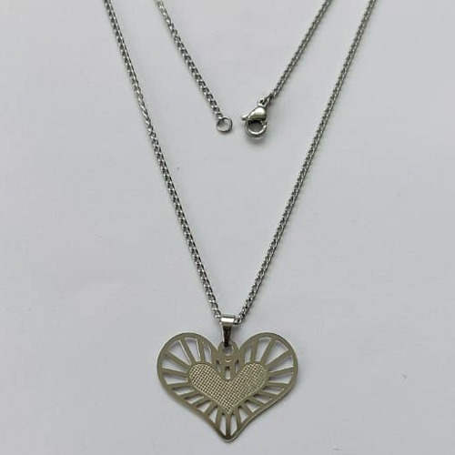 GARGANTILHA EM AÇO INOXIDÁVEL - GARGANTILHA COM PINGENTE CORAÇÃO DESENHADO 28MM - TAMANHO: 45CM - COMPOSIÇÃO: AÇO INOXIDÁVEL - (AÇO1389)ACGG000246