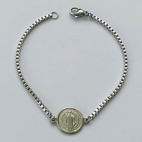 PULSEIRA EM AÇO INOXIDÁVEL- (ACO1035) - PULSEIRA COM MEDALHA SÃO BENTO 12MM (E1168)- TAMANHO 17CM - FECHO LAGOSTA - COMPOSIÇÃO: AÇO INOXIDÁVEL - (AÇO1485)ACPS000617
