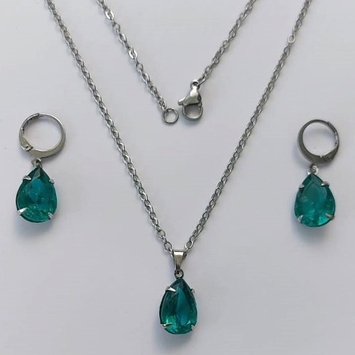 CONJUNTO EM AÇO INOXIDÁVEL - (AÇO03) CONJUNTO COM CORRENTE 50CM E BRINCOS ARGOLAS DE PRESSÃO COM PINGENTES EM ZIRCÔNIAS VERDES FUSION 10X14MM - COMPOSIÇÃO: AÇO INOXIDÁVEL - (AÇO1640)ACCJ000042