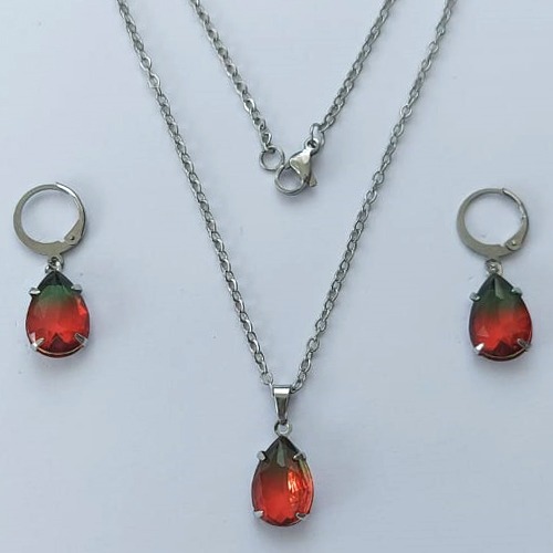 CONJUNTO EM AÇO INOXIDÁVEL - (AÇO03) CONJUNTO COM CORRENTE 50CM E BRINCOS ARGOLAS DE PRESSÃO COM PINGENTES EM ZIRCÔNIAS RAINBOW 10X14MM - COMPOSIÇÃO: AÇO INOXIDÁVEL - (AÇO1664) ACCJ000066