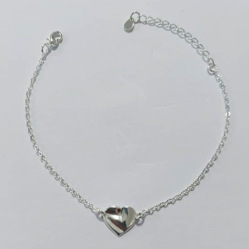 PULSEIRA FOLHEADA A PRATA COM 50 MILÉSIMOS + VERNIZ DIAMOND - PULSEIRA COM CORAÇÃO MARTELADO - TAMANHO: 15CM + EXTENSOR E FECHO LAGOSTA PRPS001113