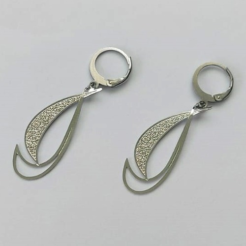 BRINCO EM AÇO INOXIDÁVEL- BRINCO ARGOLINHA DE PRESSÃO COM PINGENTE GOTA 18MM - COMPOSIÇÃO: AÇO INOXIDÁVEL - (AÇO1786) ACBR000314
