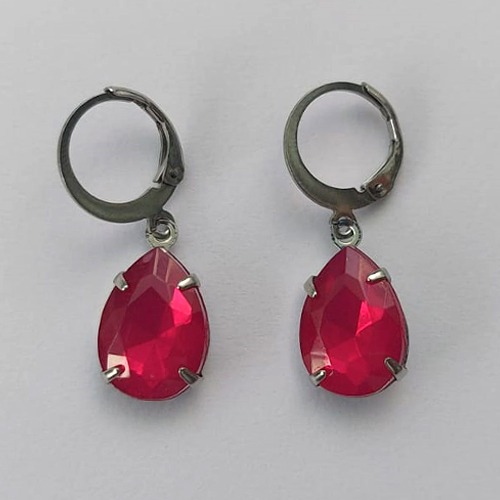BRINCO EM AÇO INOXIDÁVEL - BRINCO ARGOLINHA DE PRESSÃO COM PINGENTE EM RESINA ROSA 3X7MM - COMPOSIÇÃO: AÇO INOXIDÁVEL - (AÇO1803)ACBR000320
