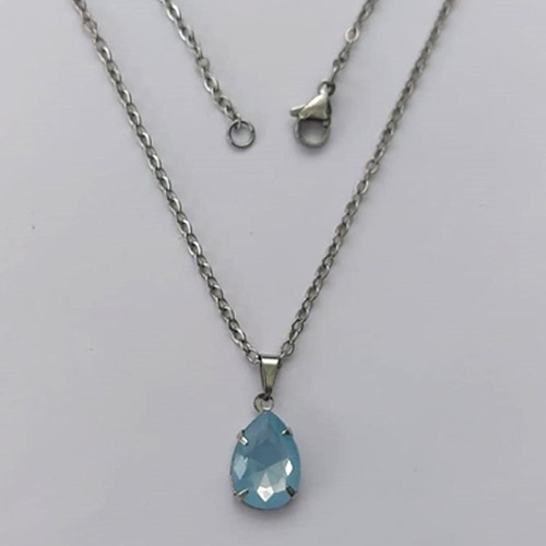 GARGANTILHA EM AÇO INOXIDÁVEL - (AÇO03) GARGANTILHA COM CORRENTE 50CM E PINGENTE EM RESINA AZUL CLARO 3X7MM - COMPOSIÇÃO: AÇO INOXIDÁVEL - (AÇO1822) ACGG000353