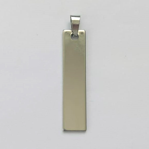 PINGENTE EM AÇO INOXIDÁVEL - PINGENTE PLAQUINHA RETANGULAR PARA GRAVAÇÃO 9X40MM - COMPOSIÇÃO: AÇO INOXIDÁVEL (AÇO1867) - ACPG000081