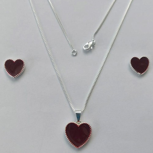 CONJUNTO FOLHEADO A PRATA COM 50 MILÉSIMOS + VERNIZ DIAMOND - CONJUNTO COM CORRENTE VENEZIANA 45CM - BRINCOS DE PINO CORAÇÃO ESMALTADO 11MM E PINGENTE EM CORAÇÃO ESMALTADO VERMELHO ESCURO 15MM - (PRA229)PRCJ000159