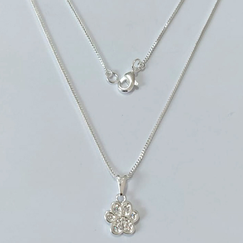 GARGANTILHA FOLHEADA A PRATA COM 50 MILÉSIMOS + VERNIZ DIAMOND - GARGANTILHA CORRENTE VENEZIANA 45CM PINGENTE PATINHA PET CRAVEJADO EM MICROS ZIRCÔNIAS 11MM - FECHO LAGOSTA - PRGG001427