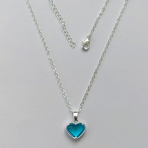 GARGANTILHA FOLHEADA A PRATA COM 50 MILÉSIMOS + VERNIZ DIAMOND - GARGANTILHA CORRENTE CADEADO 40CM CORAÇÃO AZUL VIDRO 10MM - FECHO LAGOSTA + EXTENSOR PRGG001428