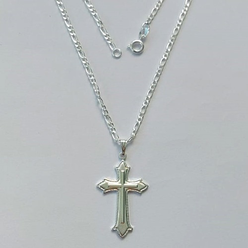 GARGANTILHA FOLHEADA A PRATA COM 50 MILÉSIMOS + VERNIZ DIAMOND - GARGANTILHA CORRENTE 40CM PINGENTE CRUCIFIXO DESENHADO 19X30MM - (PRA308) PRGG001431