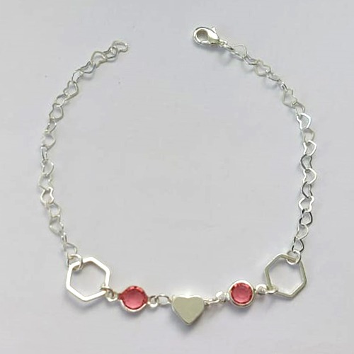 PULSEIRA FOLHEADA A PRATA COM 50 MILÉSIMOS + VERNIZ DIAMOND - PULSEIRA COM CORAÇÃO E PEDRA CRISTAL ROSA - TAMANHO: 19CM E  FECHO LAGOSTA (PRA313) PRPS001152