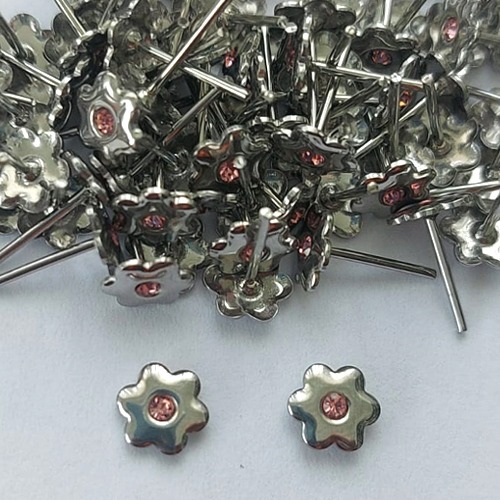 BRINCO EM AÇO INOXIDÁVEL - BRINCO DE PINO FLOR COM ZIRCÔNIA ROSA 6MM  - COMPOSIÇÃO: AÇO INOXIDÁVEL - (AÇO1900) ACBR000343