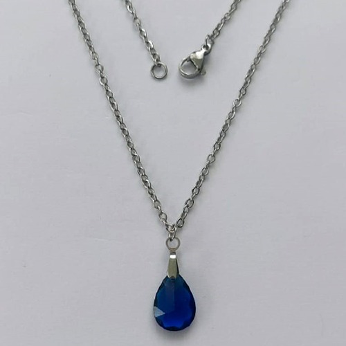 GARGANTILHA EM AÇO INOXIDÁVEL - (AÇO03) GARGANTILHA COM CORRENTE 50CM E PINGENTE EM ZIRCÔNIA AZUL ESCURA 10X14MM - COMPOSIÇÃO: AÇO INOXIDÁVEL / ZIRCÔNIA - (AÇO1902) ACGG000336