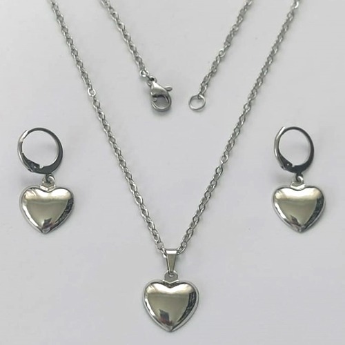 CONJUNTO EM AÇO INOXIDÁVEL - CONJUNTO EM AÇO INOXIDÁVEL CORRENTE 50CM (AÇO03) BRINCO ARGOLA DE PRESSÃO E PINGENTE CORAÇÃO 12MM - COMPOSIÇÃO: AÇO INOXIDÁVEL - (AÇO1951) ACCJ000098