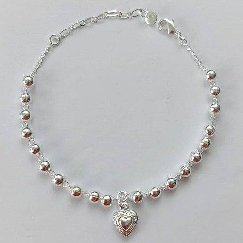 PULSEIRA FOLHEADA A PRATA COM 50 MILÉSIMOS + VERNIZ DIAMOND - PULSEIRA COM BOLINHAS E CORAÇÃO DESENHADO - TAMANHO: 17CM E  FECHO LAGOSTA (PRA404) PRPS001156