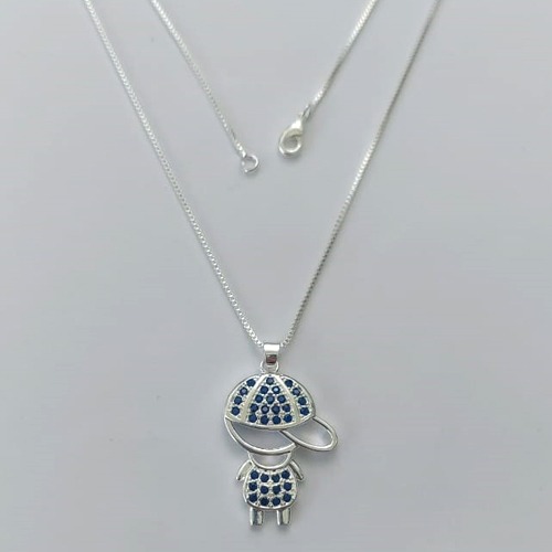 GARGANTILHA FOLHEADO A PRATA COM 50 MILÉSIMOS + VERNIZ DIAMOND - GARGANTILHA CORRENTE CADEADO 45CM PINGENTE MENINO COM MICRO ZIRCÔNIAS 19MM + FECHO LAGOSTA - (PRA414) PRGG001441