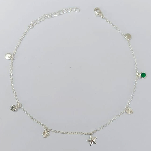 TORNOZELEIRA FOLHEADA A PRATA COM 50 MILÉSIMOS + VERNIZ DIAMOND - TORNOZELEIRA 22CM COM ESTRELA E CORAÇÃO COM STRASS - FECHO LAGOSTA (PRA431) PRTO000132