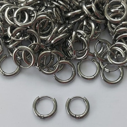 BRINCO EM AÇO INOXIDÁVEL - BRINCO ARGOLA DE PRESSÃO 8MM -  COMPOSIÇÃO: AÇO INOXIDÁVEL - (AÇO2001) ACBR000395