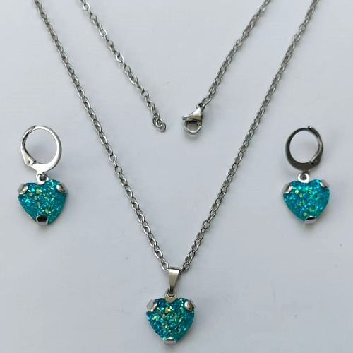 CONJUNTO EM AÇO INOXIDÁVEL - (AÇO03) CONJUNTO COM CORRENTE 50CM E BRINCOS ARGOLINHA DE PRESSÃO COM PINGENTES CORAÇÃO EM CRISTAL COM GLITTER 12MM - COMPOSIÇÃO: AÇO INOXIDÁVEL - (AÇO2080) ACCJ000107