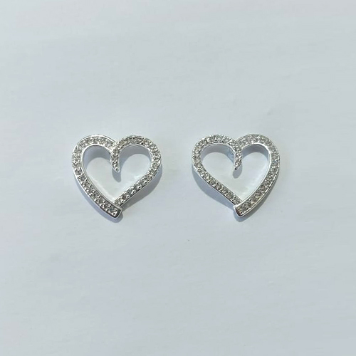 BRINCO FOLHEADA A PRATA COM 50 MILÉSIMOS + VERNIZ DIAMOND - BRINCOS DE PINO CORAÇÃO COM MICRO ZIRCÔNIAS PRBR001270