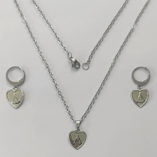 CONJUNTO EM AÇO INOXIDÁVEL - (AÇO03C) - CONJUNTO COM CORRENTE 50CM E BRINCOS ARGOLINHA DE PRESSÃO COM PINGENTES NOSSA SENHORA APARECIDA FORMATO CORAÇÃO 10MM - COMPOSIÇÃO: AÇO INOXIDÁVEL - (AÇO2111) ACCJ000114