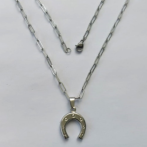 GARGANTILHA EM AÇO INOXIDÁVEL -  GARGANTILHA COM CORRENTE( ACO12753) 50CM E PINGENTE FERRADURA 17MM - COMPOSIÇÃO: AÇO INOXIDÁVEL - (AÇO2136) ACGG000476