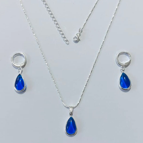 CONJUNTO FOLHEADA A PRATA COM 50 MILÉSIMOS + VERNIZ DIAMOND - CORRENTE L-11 PINGENTE E BRINCO GOTA AZUL 9MM PRCJ000200