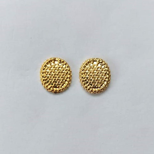 BRINCO FOLHEADO A OURO - BANHADO COM 5 MILÉSIMOS + VERNIZ DIAMOND - BRINCO DE PINO OVAL 10MM - (OURO492) OUBR000309