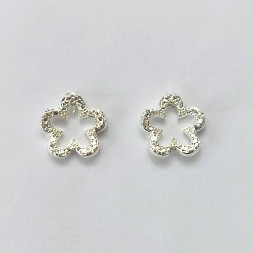 BRINCO FOLHEADO A PRATA COM 50 MILÉSIMOS + VERNIZ DIAMOND - BRINCO DE PINO- (PRA651) PRBR001351