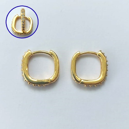 BRINCO FOLHEADO A OURO - BANHADO COM 5 MILÉSIMOS + VERNIZ DIAMOND - BRINCO DE ARGOLA COM 1FILEIRA DE MICRO ZIRCÔNIA 12MM -(OURO664) OUBR000401