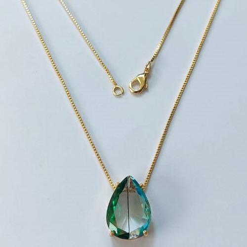 GARGANTILHA FOLHEADA A OURO - BANHADO COM 5 MILÉSIMOS + VERNIZ DIAMOND - CORRENTE VENEZIANA 45CM E PINGENTE EM ZIRCÔNIA COLORIDA 12X17MM - (OURO679) OUGG000188