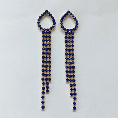 BRINCO FOLHEADO A OURO - BANHADO COM 5 MILÉSIMOS + VERNIZ DIAMOND - BRINCO DE PINO GOTA VAZADA TODA EM ZIRCÔNIAS AZUIS - (OURO774) OUBR000402