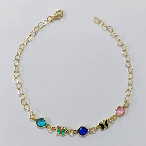 PULSEIRA FOLHEADA A OURO - BANHADO COM 3 MILÉSIMOS + VERNIZ DIAMOND - TAMANHO 20CM COM PEDRAS CRISTAIS COLORIDAS E BORBOLETAS COLORIDAS OUPS0000106
