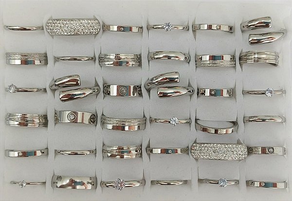 KIT ANEL E ALIANÇA EM AÇO INOXIDÁVEL MODELOS DIVERSOS E NUMERAÇÃO DE 13 ATÉ 33 KIT COM 36 UNIDADES ACKI000035