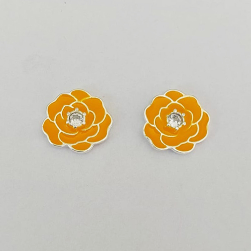 BRINCO FOLHEADO A PRATA COM 50 MILÉSIMOS + VERNIZ DIAMOND - BRINCO DE PINO FLOR ESMALTADA AMARELA COM ZIRCÔNIA 15MM (PRA835) PRBR001476