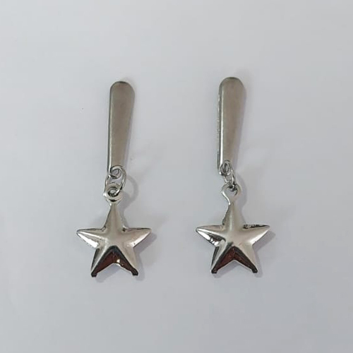 BRINCO EM AÇO INOXIDÁVEL - BRINCO DE PINO BASE LISA COM PINGENTE ESTRELA 10MM - COMPOSIÇÃO: AÇO INOXIDÁVEL - (AÇO2342)ACBR000471