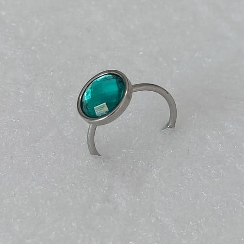 ANEL EM AÇO INOXIDÁVEL AJUSTÁVEL - COM PEDRA EM RESINA VERDE - COMPOSIÇÃO: AÇO INOXIDÁVEL - (AÇO2347) ACAN000047