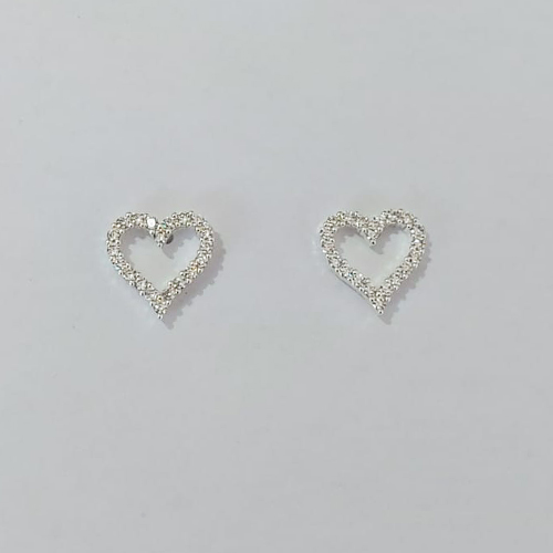 BRINCO FOLHEADO A PRATA COM 50 MILÉSIMOS + VERNIZ DIAMOND -BRINCO DE PINO CORAÇÃO COM MICRO ZIRCÔNIAS VAZADO 11MM PRBR001490