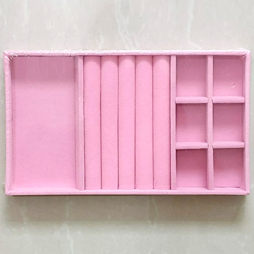 BANDEJA EM VELUDO PARA JOIAS - COR: ROSA - TAMANHO: 12,5 X 21,5CM - PREB000061