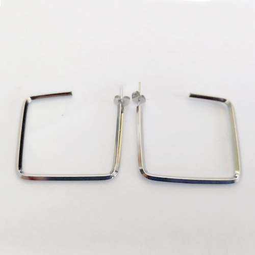 BRINCO EM AÇO INOXIDÁVEL - BRINCO DE ARGOLA QUADRADA 4X4CM COMPOSIÇÃO: AÇO INOXIDÁVEL(ACO0190) - ACBR000479