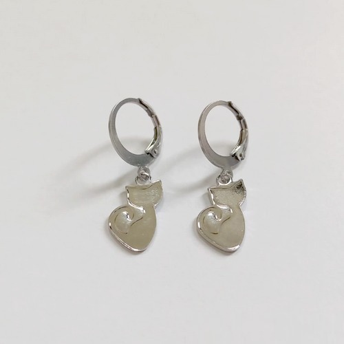 BRINCO EM AÇO INOXIDÁVEL - BRINCO DE ARGOLA DE PRESSÃO PINGENTE GATINHO 1MM - COMPOSIÇÃO: AÇO INOXIDÁVEL (AÇO0294) - ACBR000486