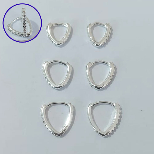 BRINCO FOLHEADO A PRATA - BRINCO DE TRIO ARGOLAS CRAVEJADAS EM MICROS ZIRCÔNIAS TAMANHOS 14/13/12MM LARGURA PRBR001531