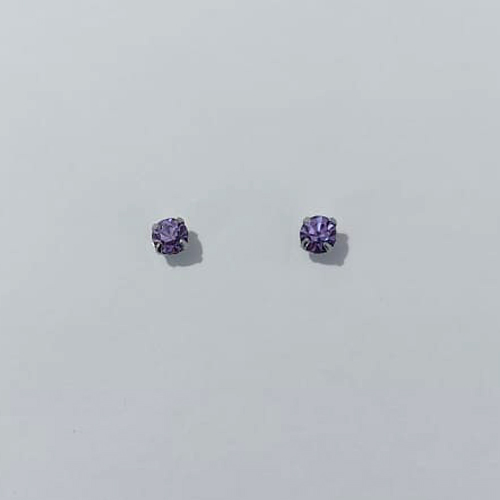 BRINCO EM AÇO INOXIDÁVEL - BRINCO AÇO INOX STRASS AMETISTA 4MM - COMPOSIÇÃO: AÇO INOXIDÁVEL - (AÇO3012)- ACBR000530