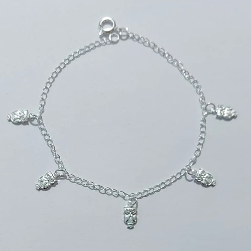 PULSEIRA FOLHEADO A PRATA COM 50 MILÉSIMOS + VERNIZ DIAMOND - PULSEIRA 18CM COM MINI CORUJINHAS - PRPS001280