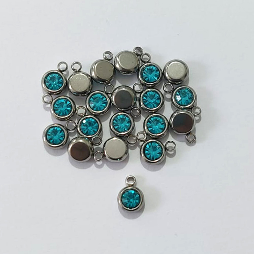 ACESSÓRIOS EM AÇO INOXIDÁVEL - PINGENTE SOLITÁRIO COM PEDRA EM ZIRCÔNIA AZUL 6MM - ACAC000071