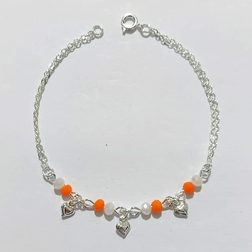 PULSEIRA FOLHEADA A PRATA COM 50 MILÉSIMOS + VERNIZ DIAMOND - PULSEIRA DUPLA 19CM COM MIÇANGAS E CORAÇÕES - (PRA1116) PRPS001286