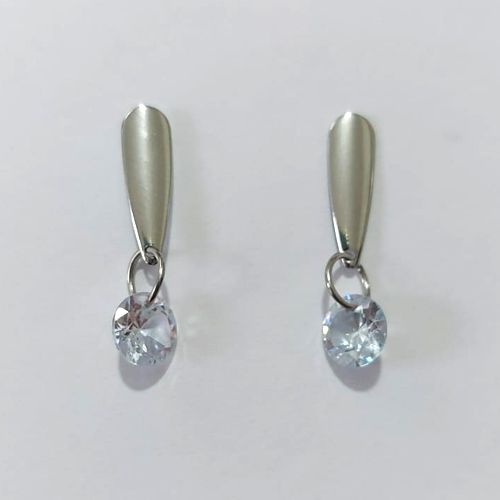 BRINCO EM AÇO INOXIDÁVEL- BRINCO DE PINO COM BASE LISA PINGENTE ZIRCÔNIA REDONDA 8MM ACBR000553